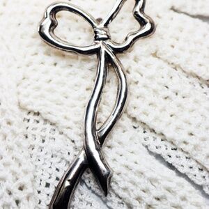 Vintage Sterling Silver Bow Brooch